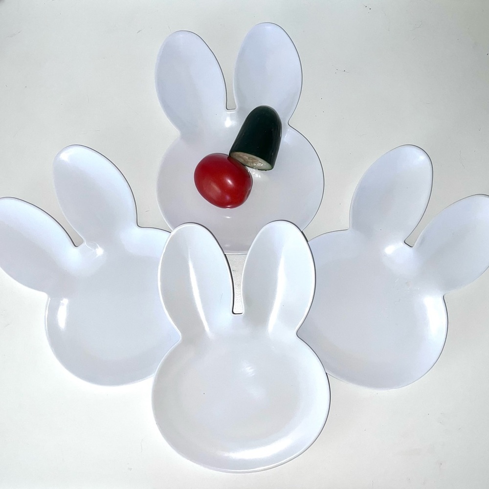 White Bunny Shaped Plates Set of 4 New Thick Melamine